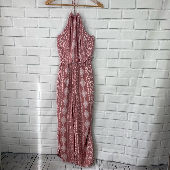 Lulu’s sparrow print halter jumpsuit size extra small - Picture 2 of 10